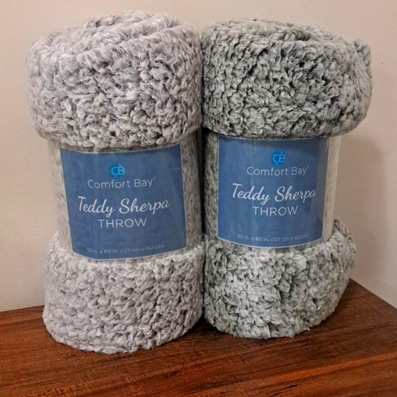 Comfort Bay Bedding Comfort Bay Teddy Sherpa Throw Blanket Poshmark